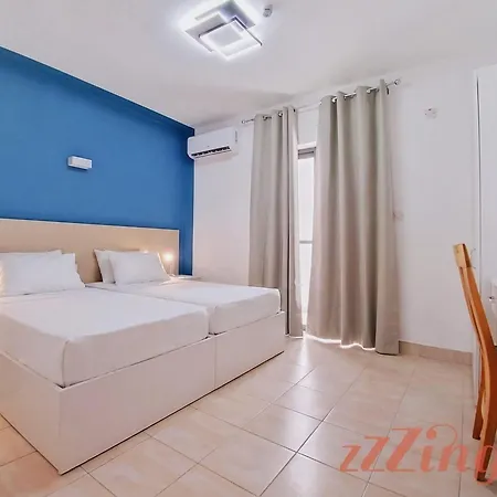 3br Duplex With Rooftop Bbq In North Of Malta * Bahar ic-Caghaq