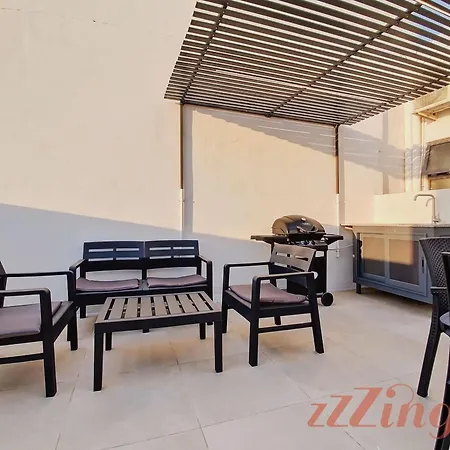 Apartament 3br Duplex With Rooftop Bbq In North Of Malta