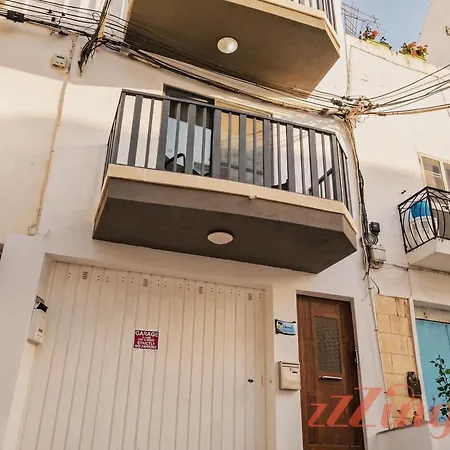 3br Duplex With Rooftop Bbq In North Of Malta *